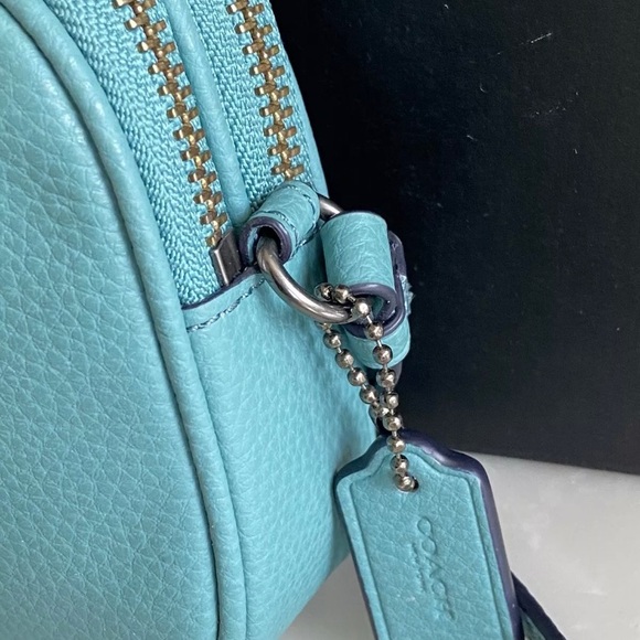 COACH BLUE GREEN LEATHER ICE CREAM SUNDAE CROSSBODY BAG POUCH - Picture 5 of 8